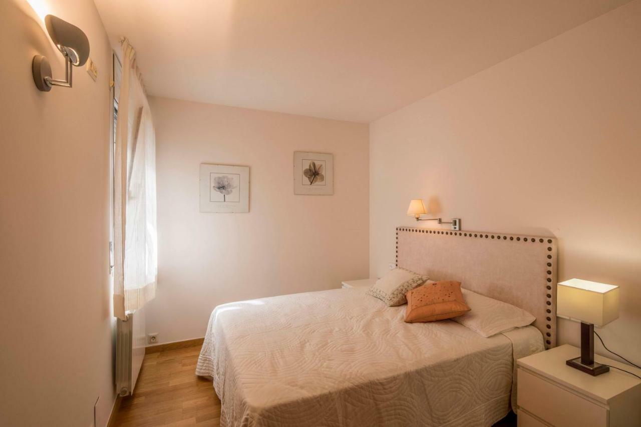 Atico Con Gran Terraza En El Corazon De Girona Apartment Luaran gambar